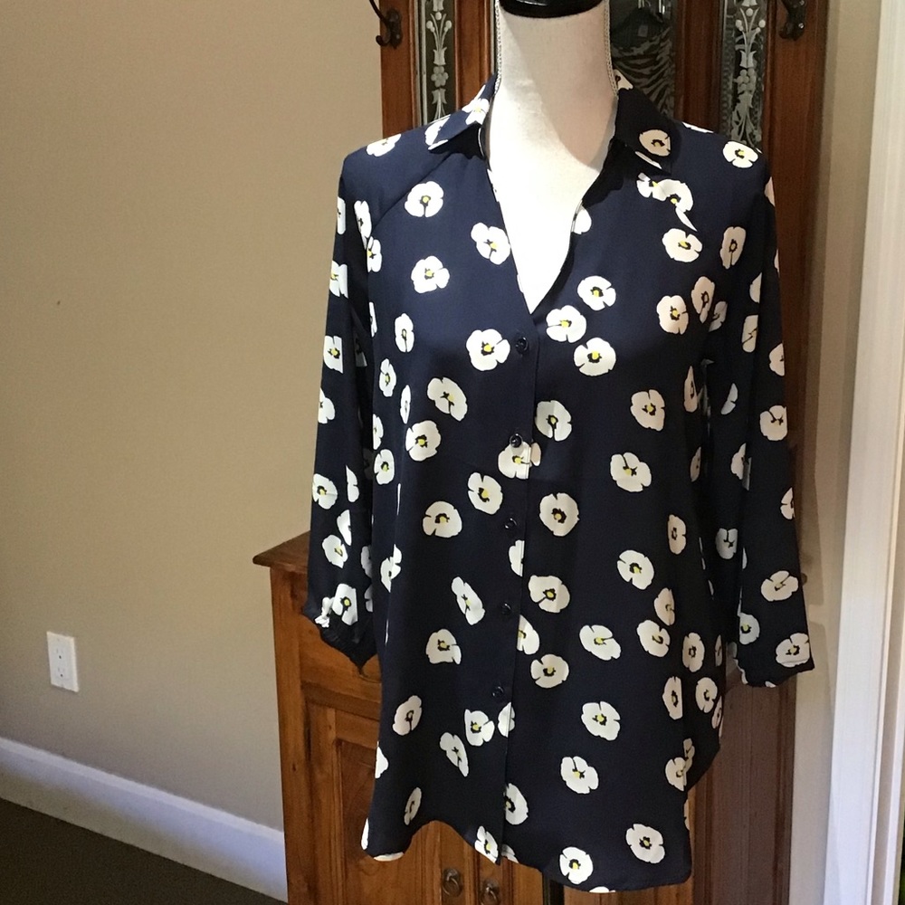 Cabi-GoTo Button Up- Floating Flowers